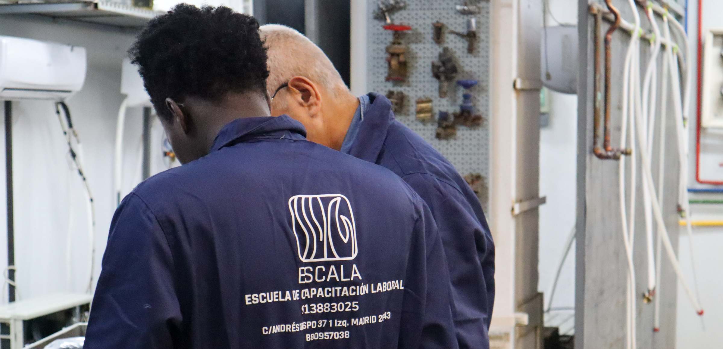 Fundación Endesa visita el centro de formación de Cáritas